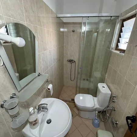 Neli Villa&apartments Appartamento